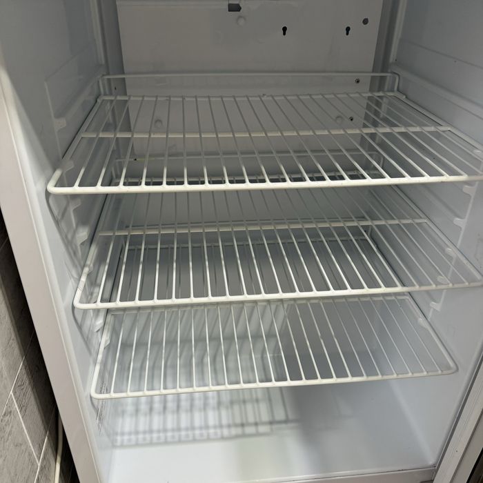 Холодильник новый