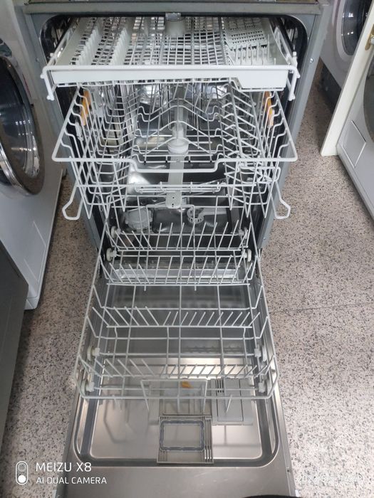 Съдомиялна Miele 45cм.за частично вграждане