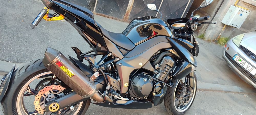 Kawasaki Z1000, 2010