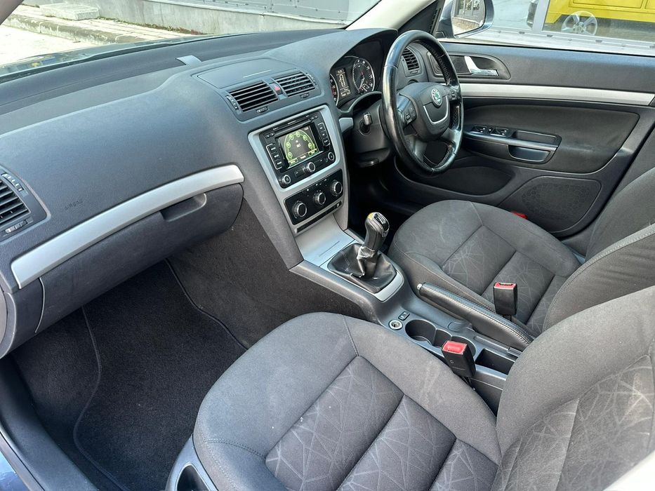 Scaune banchete skoda octavia 2 facelift