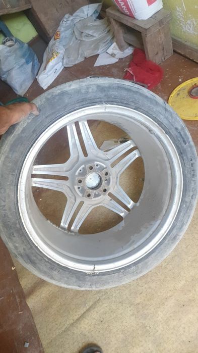 Mers diska R20 245/45