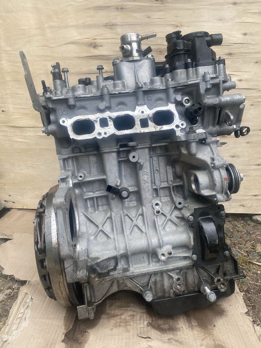 Двигател 1.2 PureTech Turbo 130 к.с. HN05 Peugeot / Citroën / Opel