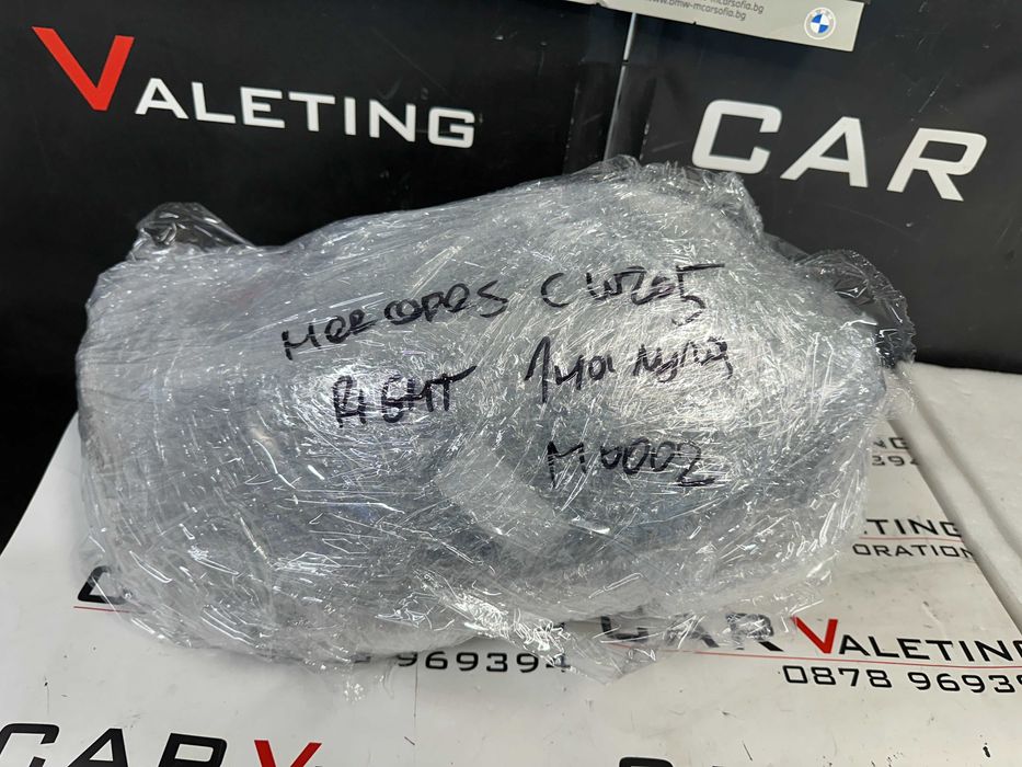 Фар фарове десен LED Mercedes C W205 far farove Мерцедес Ц В205 205