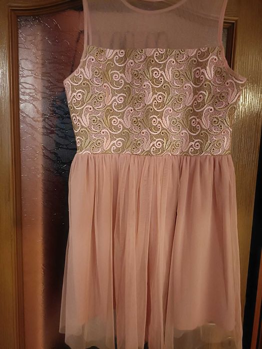 Vând rochie eleganta