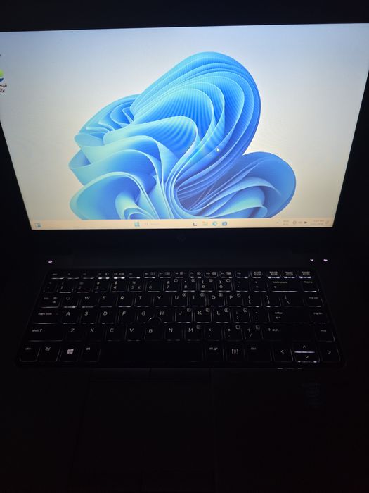 Laptop  pt Office,Scoala  ,tester auto !