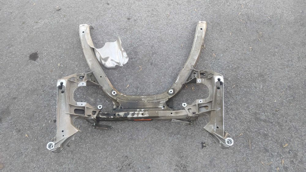 Балка передняя BMW 5 e60 04-10гв