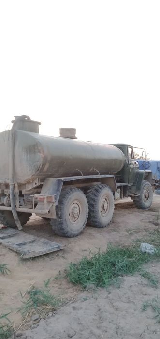 Ural vodovoz Maz motor Ural korobka