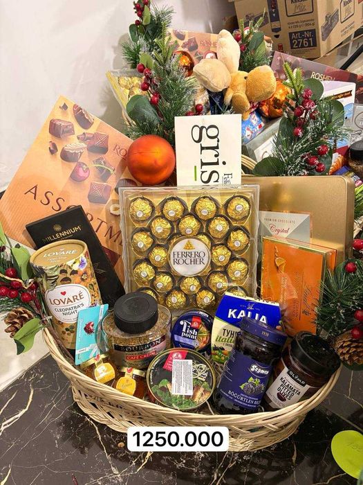 Новогодние подарочные корзины, янги йил саватлари