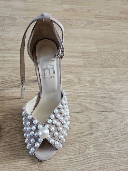 AE Shoes, marimea 36