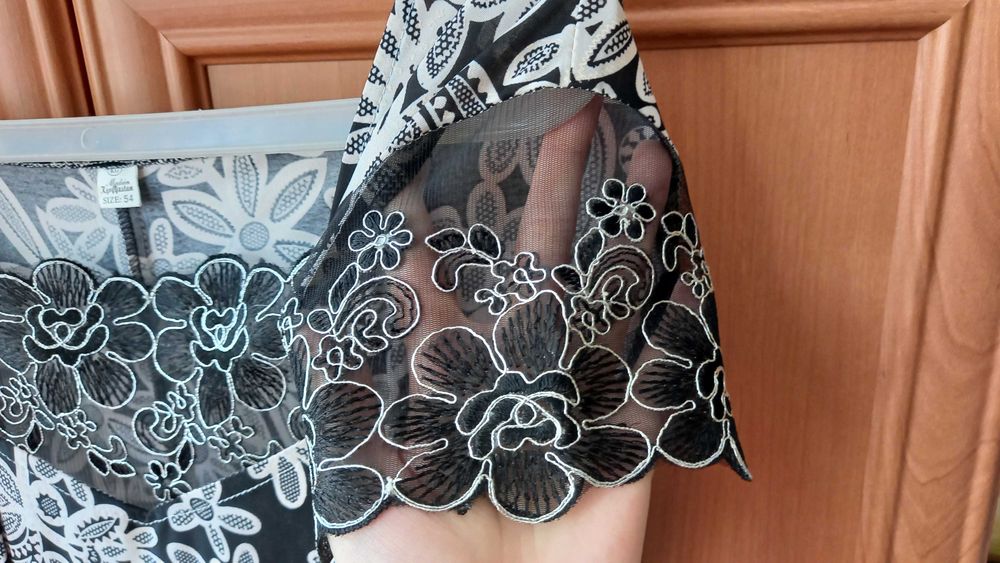 Нарядное летнее платье 50-52р