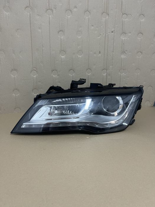 Far stanga Audi A7 4G bixenon 4G8941005A complet an 2010-2015