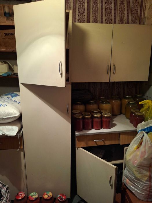 Продается кухонный гарнитур советский