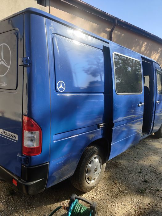 Mercedes sprinter