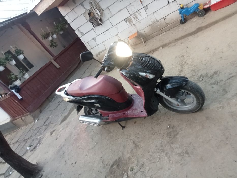 De vînzare   sau schimb cu ATV