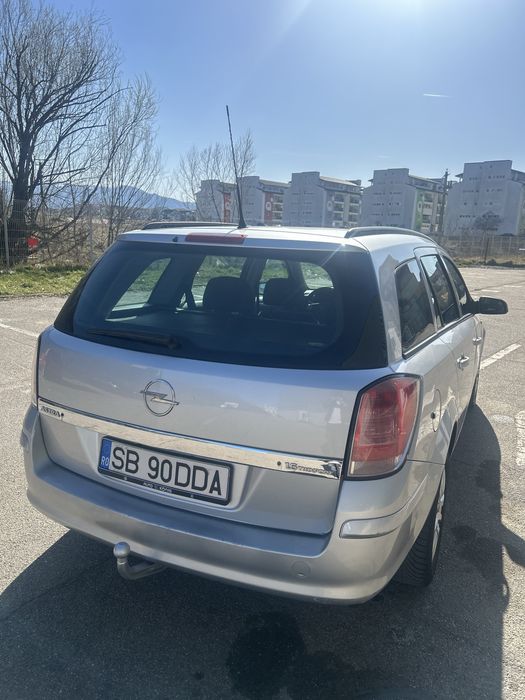 OPEL Astra 2004 — imagine 2