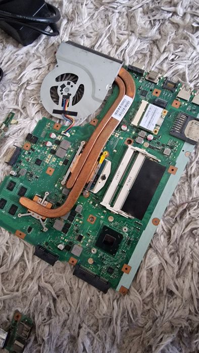 Piese laptop asus