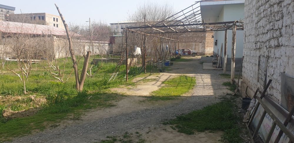 Shoshilinch ravishda Uy sotiladi 19 sotix