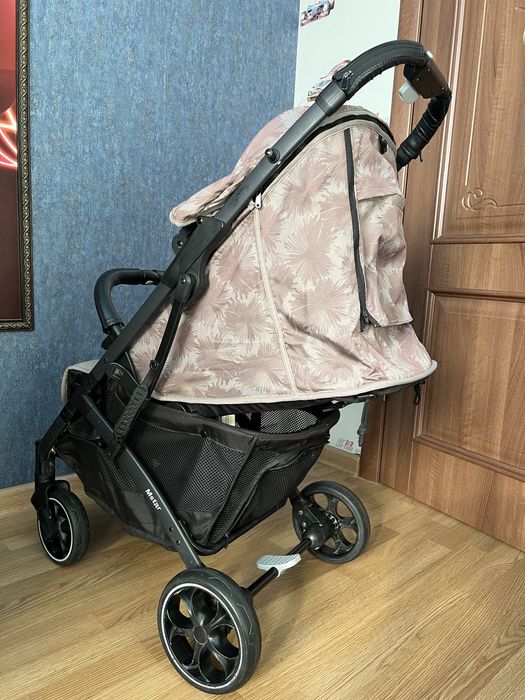 Продам детскую коляску mstar
