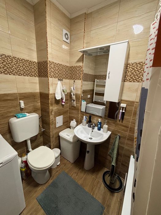 Apartament de închiriat