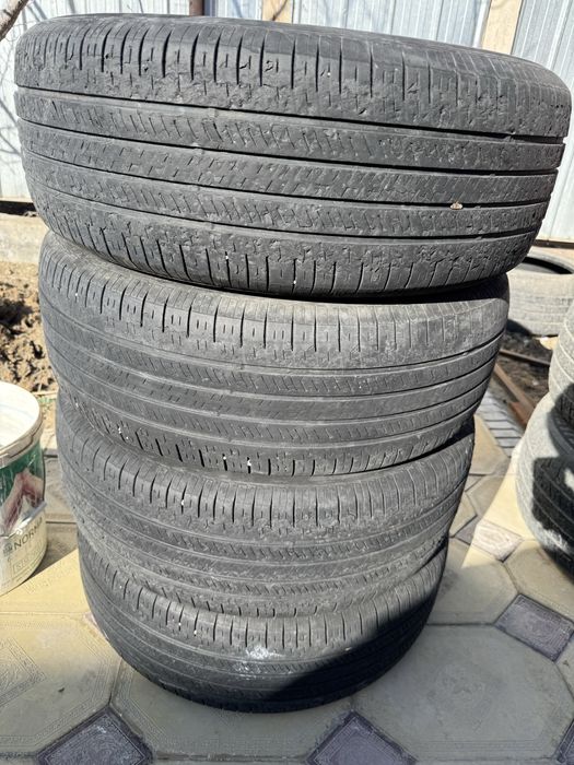 Продается шины в хорошем состоянии.