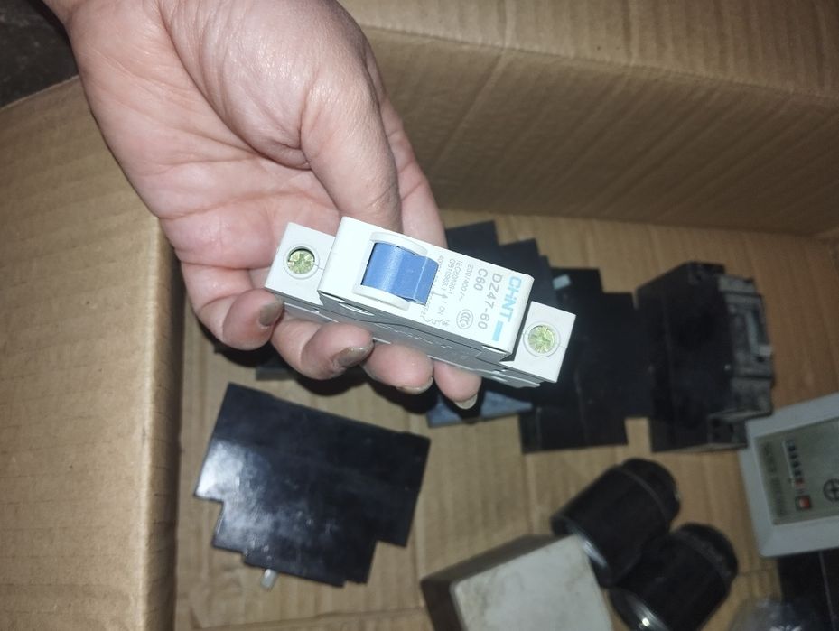 Автомат электрический