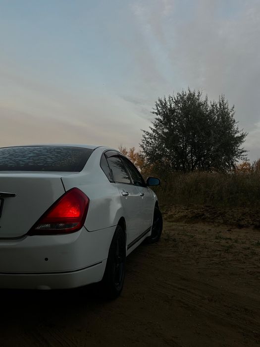 Продам машину NISSAN TEANA