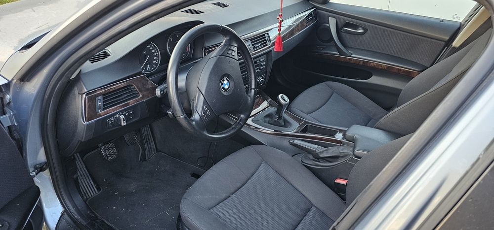 BMW 318d  ( motor defect)