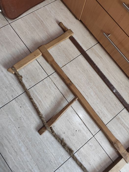 Fierastrau vintage vand