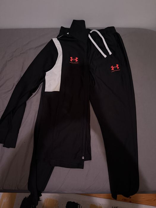 Under Armour футболен екип challenger с лого