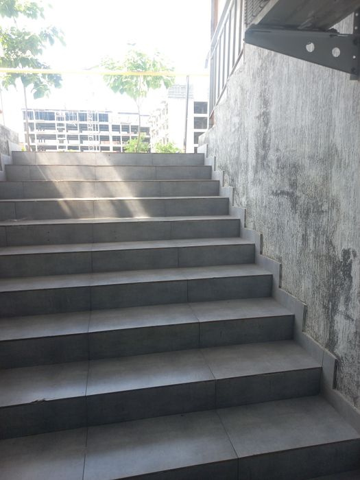 Докон сотилади сергили 4 чи бекатда