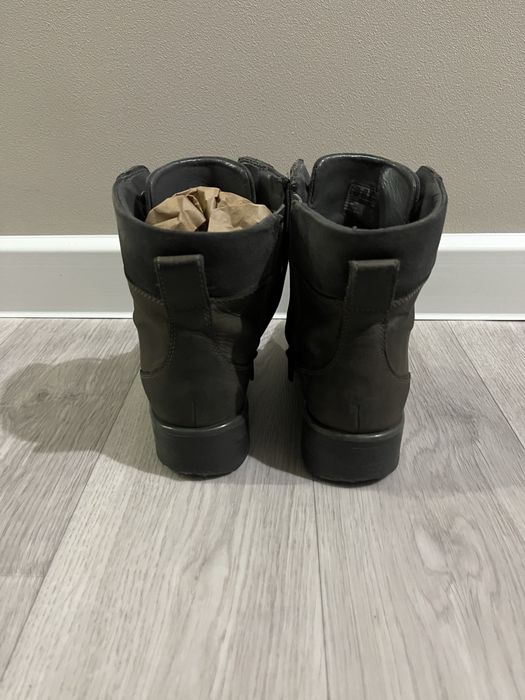 Демисезонные ботинки Clarks