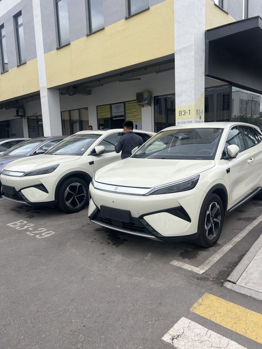 Byd Yuan Plus 2-pozitsiya