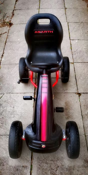 Картинг Abarth Pedal Go Kart с меки EVA гуми
