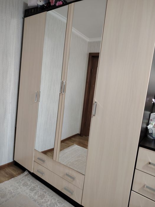 Продам спальни гарнитур