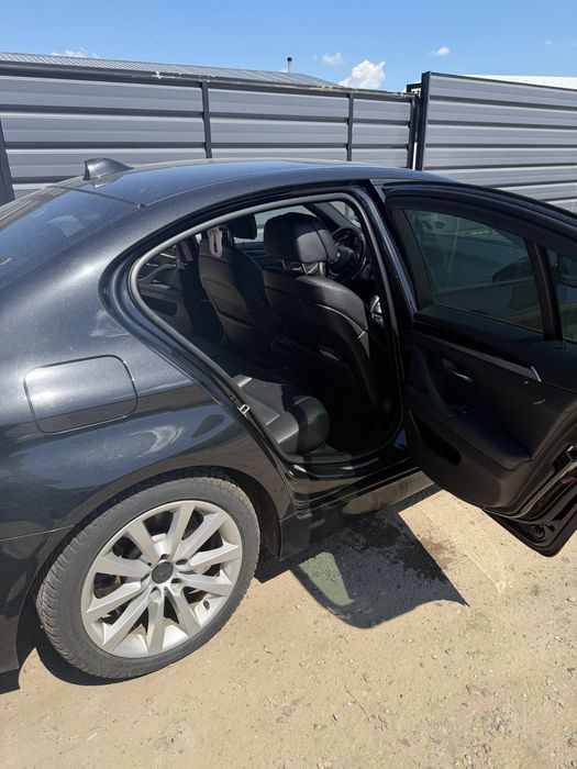 BMW 5 Series 0 — imagine 5