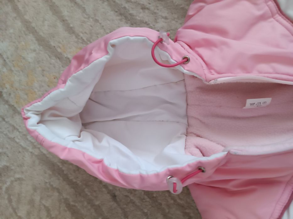 Космонавт за бебе в розово