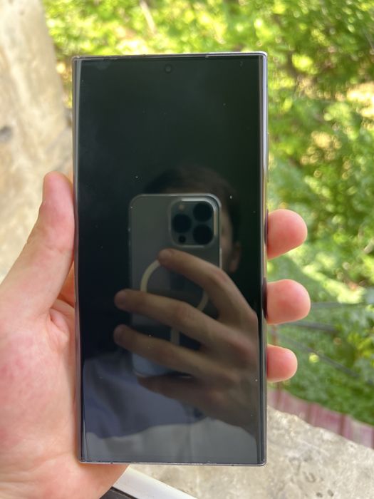 Samsung Galaxy S23 ultra ideal