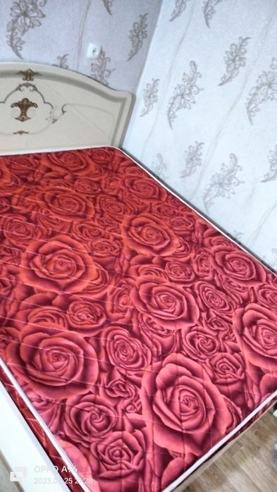 Продам кровать +трюмо 55000т