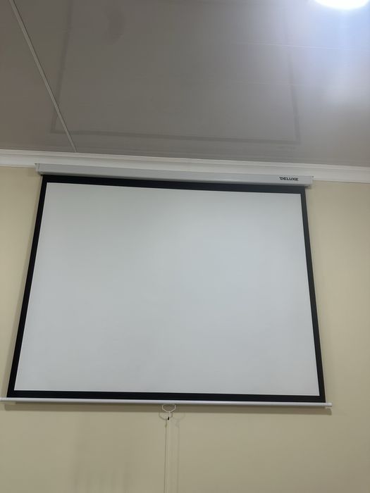 Срочно продается проектор