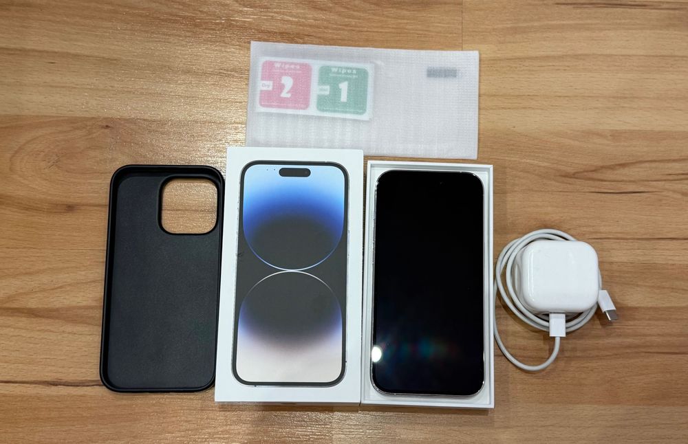 Apple IPhone 14 Pro 64GB + Подарък КАТО НОВ
