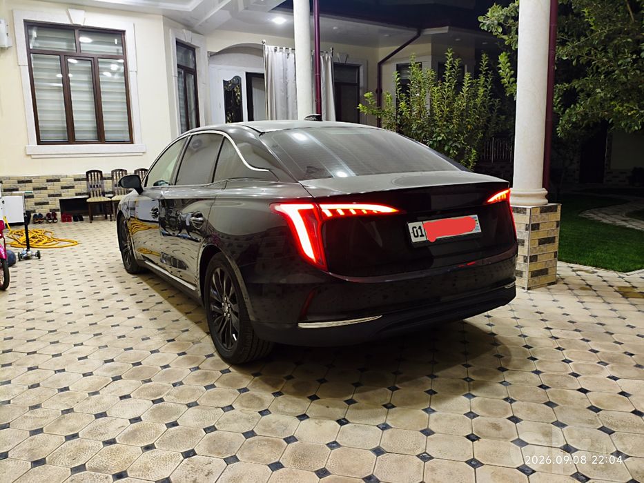Hongqi eqm5 500 plus
