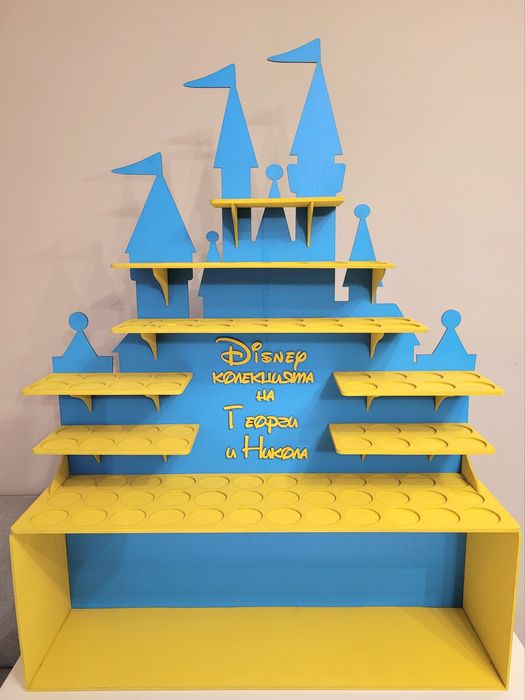 Етажерка Disney Замък за Магически Аудио Приказки – книги и фигурки.