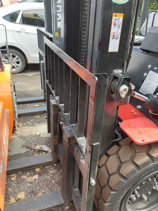 Вилочный погрузчик Hangha CPCD30 – AG2