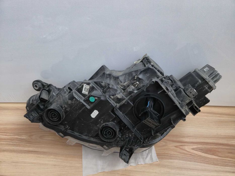 Far Dreapta Seat Ibiza V Seat Arona Dupa 2017 Cod 6F1941008B