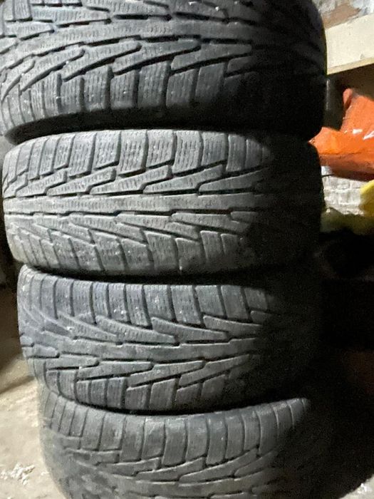 Резины, в хорошем состояние