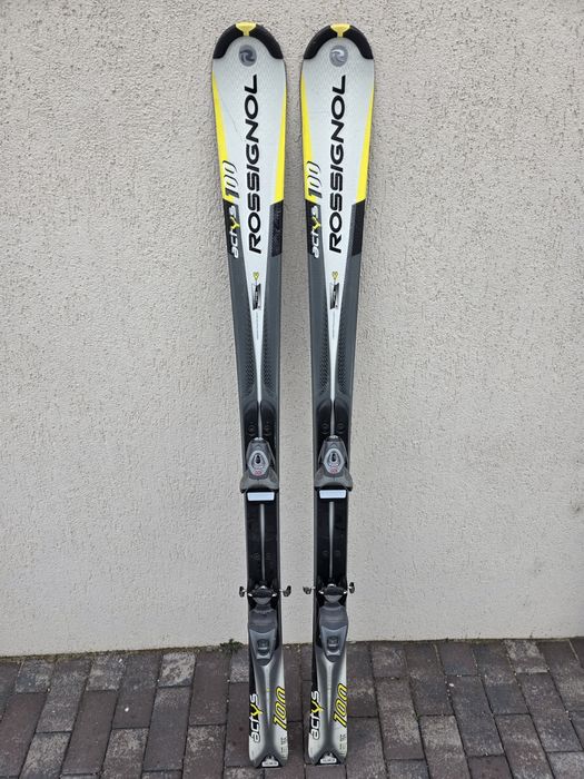 Schiuri Rossignol 154cm