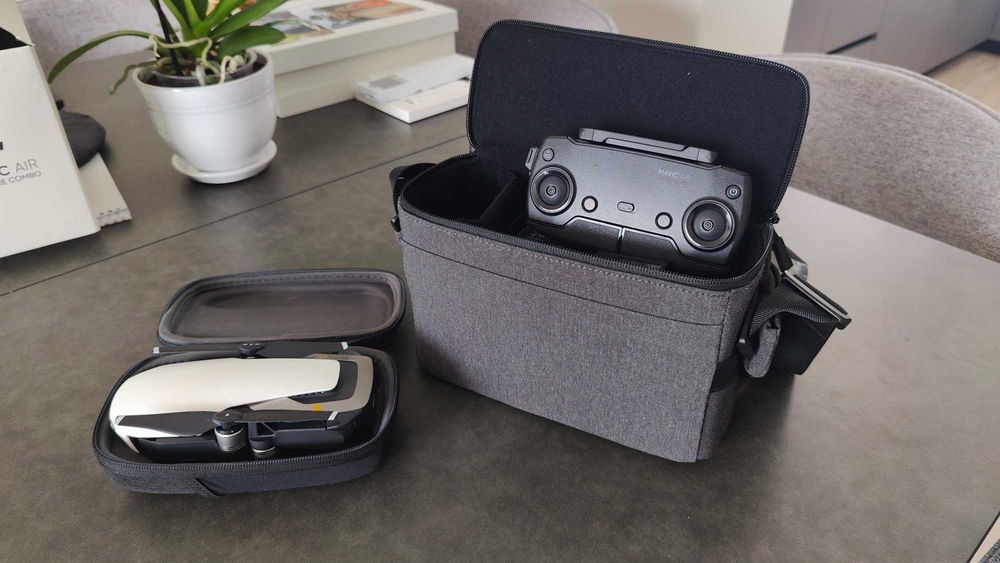 DJI Mavic Air Fly More Combo Drone