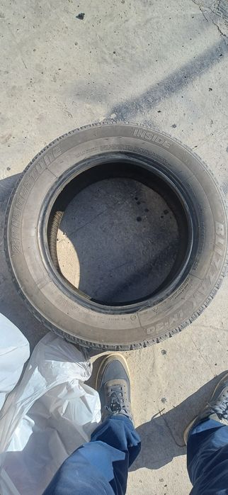 Продам балоны 2 летних 2 зимнии