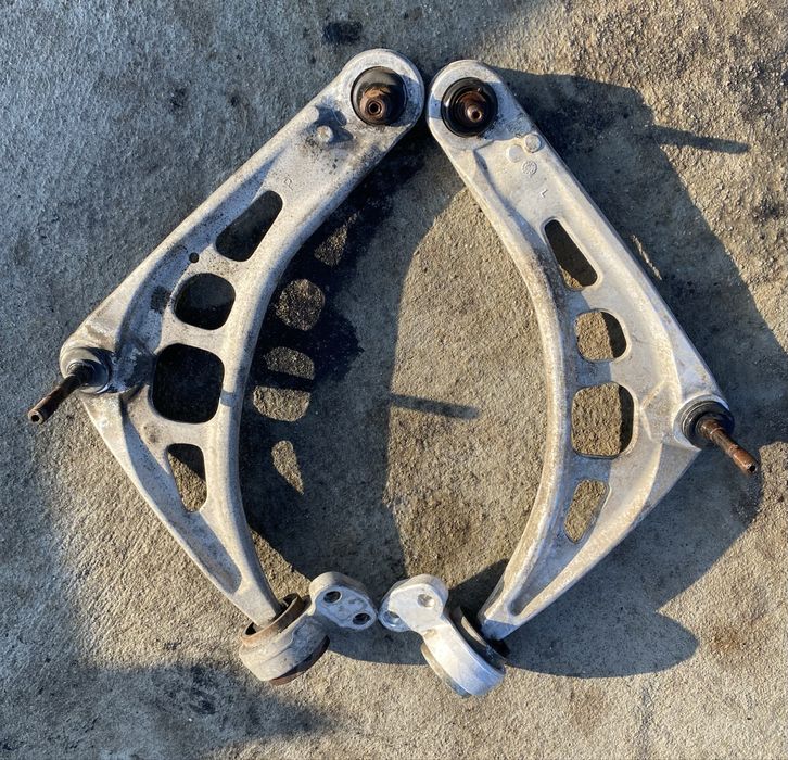 Носачи за Бмв Е46 без разбито!!!