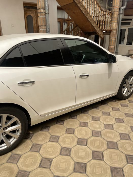 Chevrolet Malibu 1